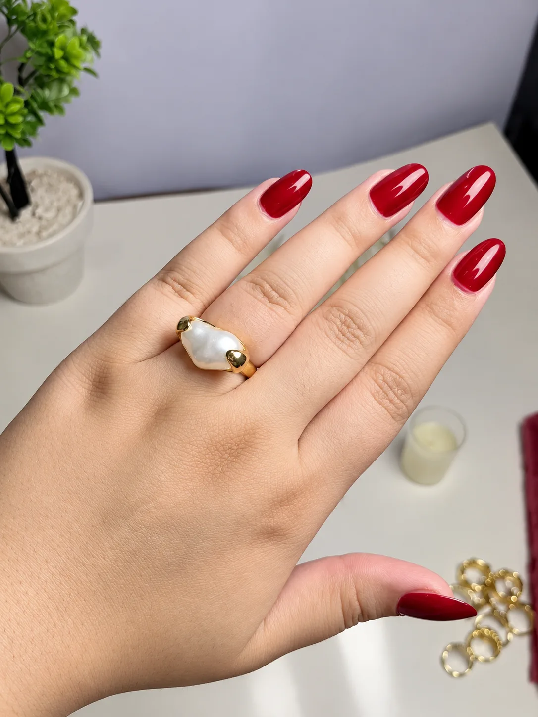 Pearl aura adjustable ring