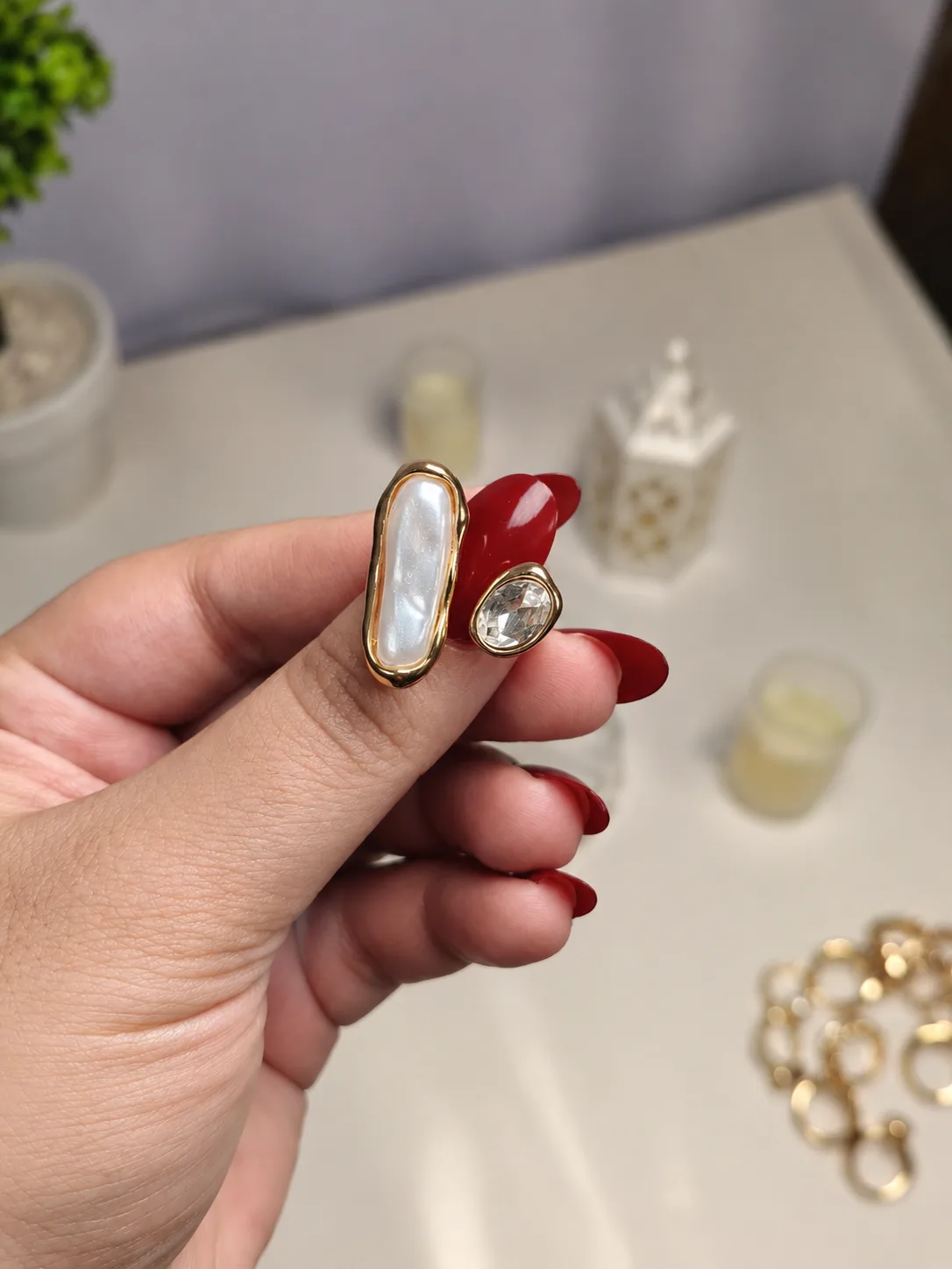 Pearl aura adjustable ring